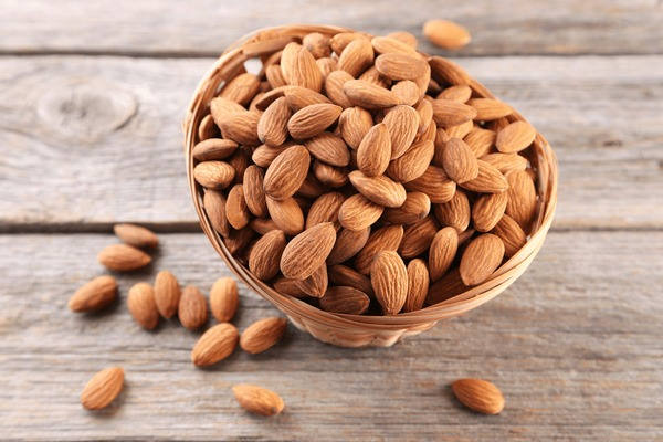✨ premium quality almonds naturally healthy & nutrient rich ✨ premium quality almonds naturally healthy & nutrient rich